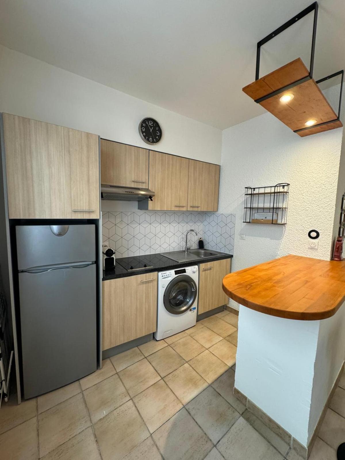 Charmant Appartement En Hypercentre De Castelnaudary Luaran gambar